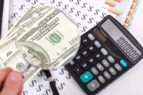 © Newphoto123 | Dreamstime.com - Accounting Photo